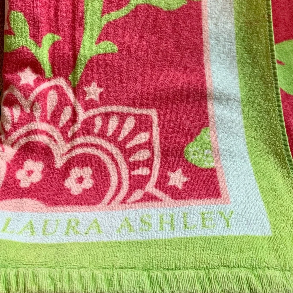 Laura Ashley LA BEACH MUL Towel